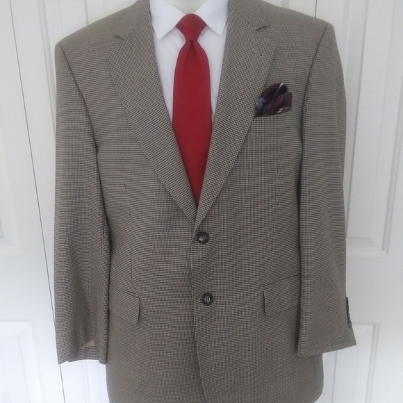 - UnclaimeddrycleaneringTop10%Seller /Ambassador - Picture 14 of 16